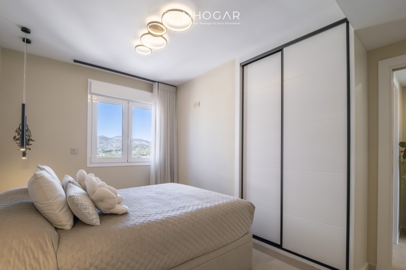 El cielo de Calpe a tus pies: ¡exclusivo ático dúplex de revista, frente al Mediterráneo! 